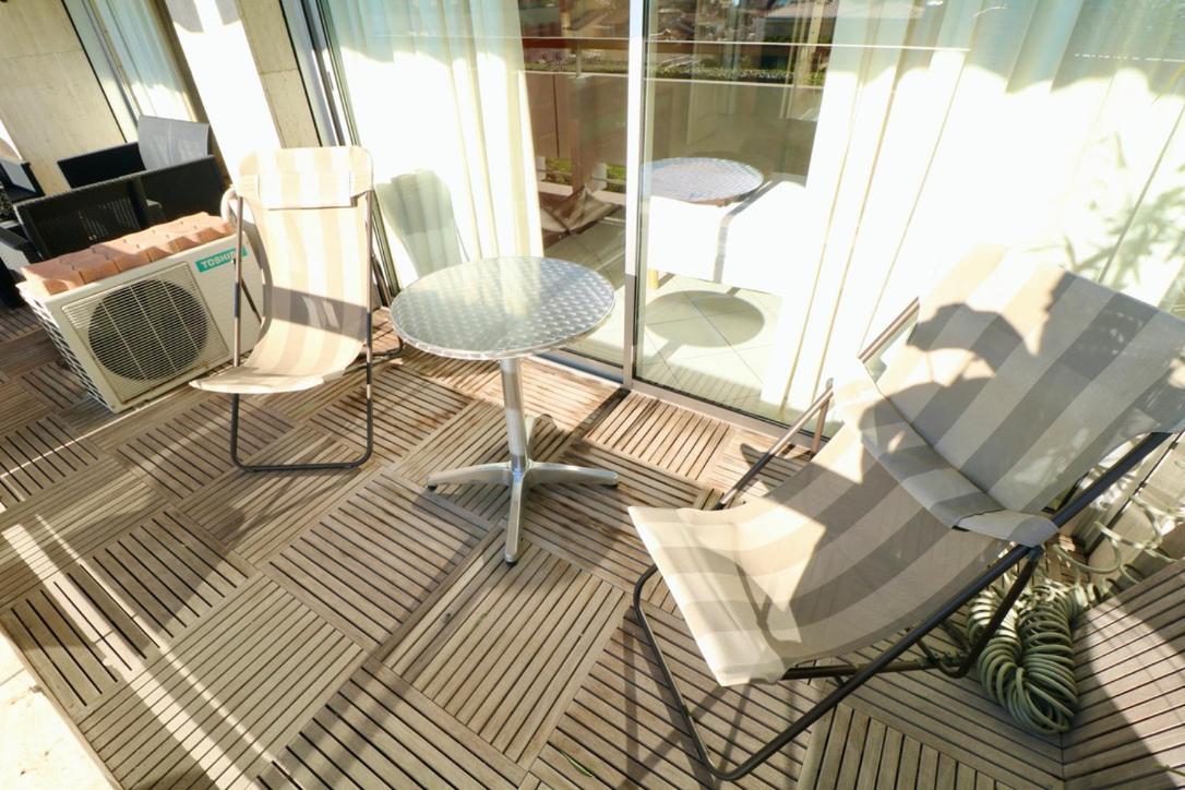 2, 3 And 4 Bedroom Sea View Forville Apartments 5 Mins From The Palais 戛纳 外观 照片