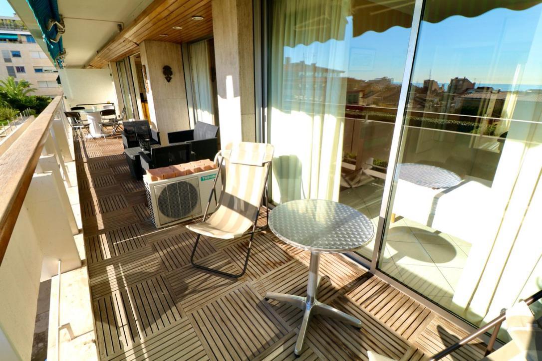 2, 3 And 4 Bedroom Sea View Forville Apartments 5 Mins From The Palais 戛纳 外观 照片