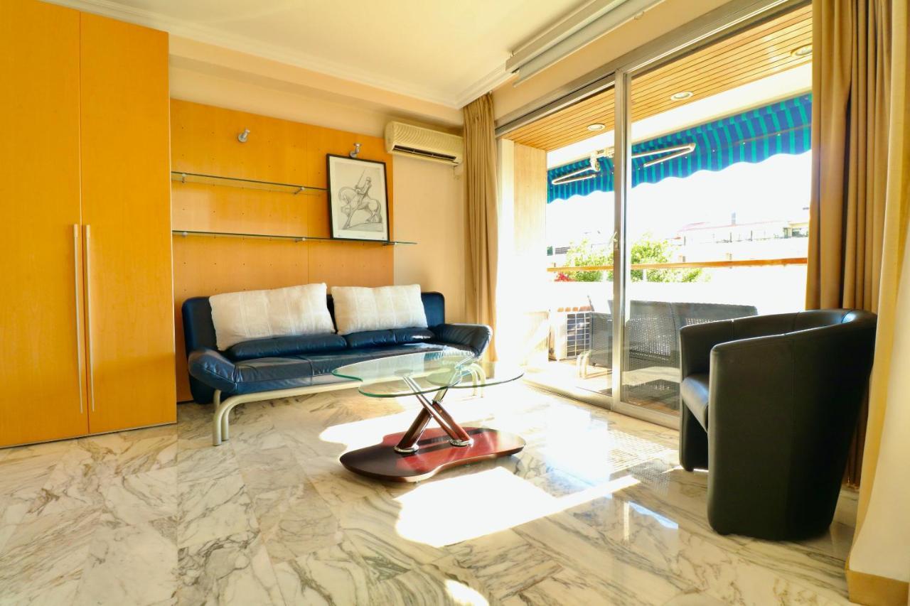 2, 3 And 4 Bedroom Sea View Forville Apartments 5 Mins From The Palais 戛纳 外观 照片