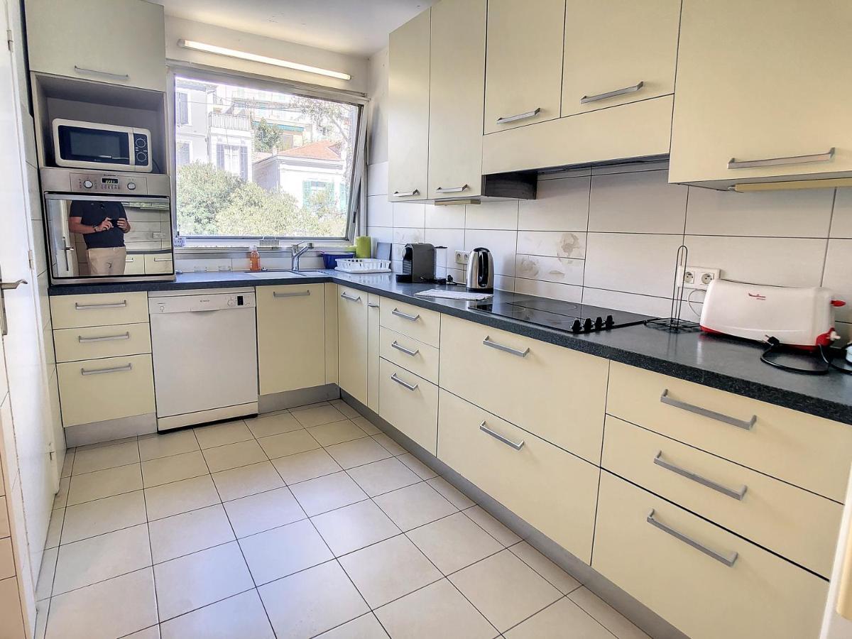 2, 3 And 4 Bedroom Sea View Forville Apartments 5 Mins From The Palais 戛纳 外观 照片