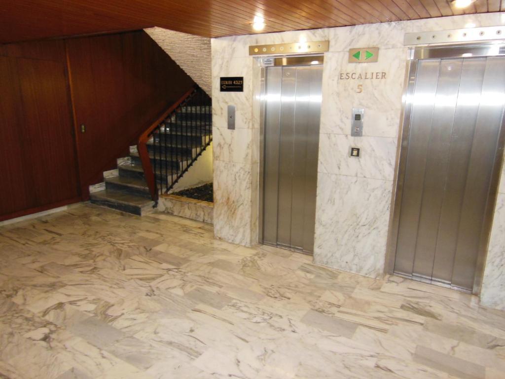 2, 3 And 4 Bedroom Sea View Forville Apartments 5 Mins From The Palais 戛纳 客房 照片