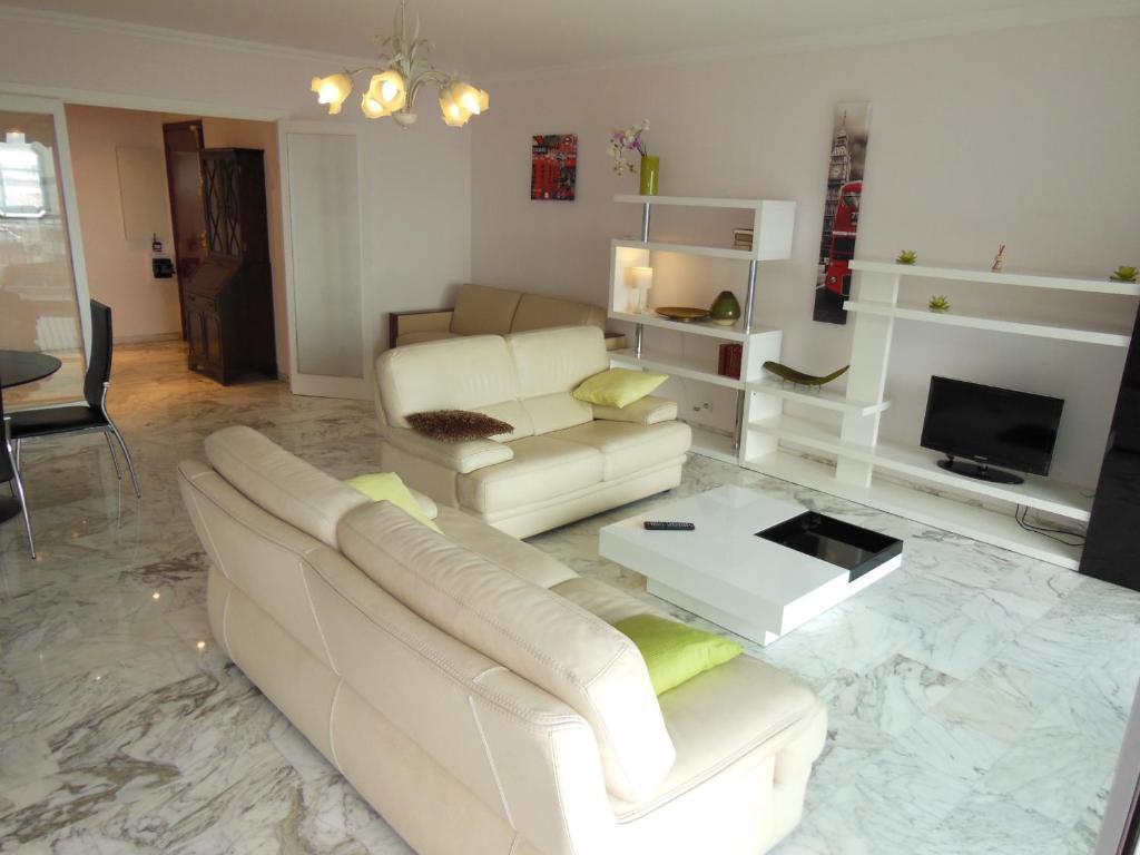 2, 3 And 4 Bedroom Sea View Forville Apartments 5 Mins From The Palais 戛纳 客房 照片