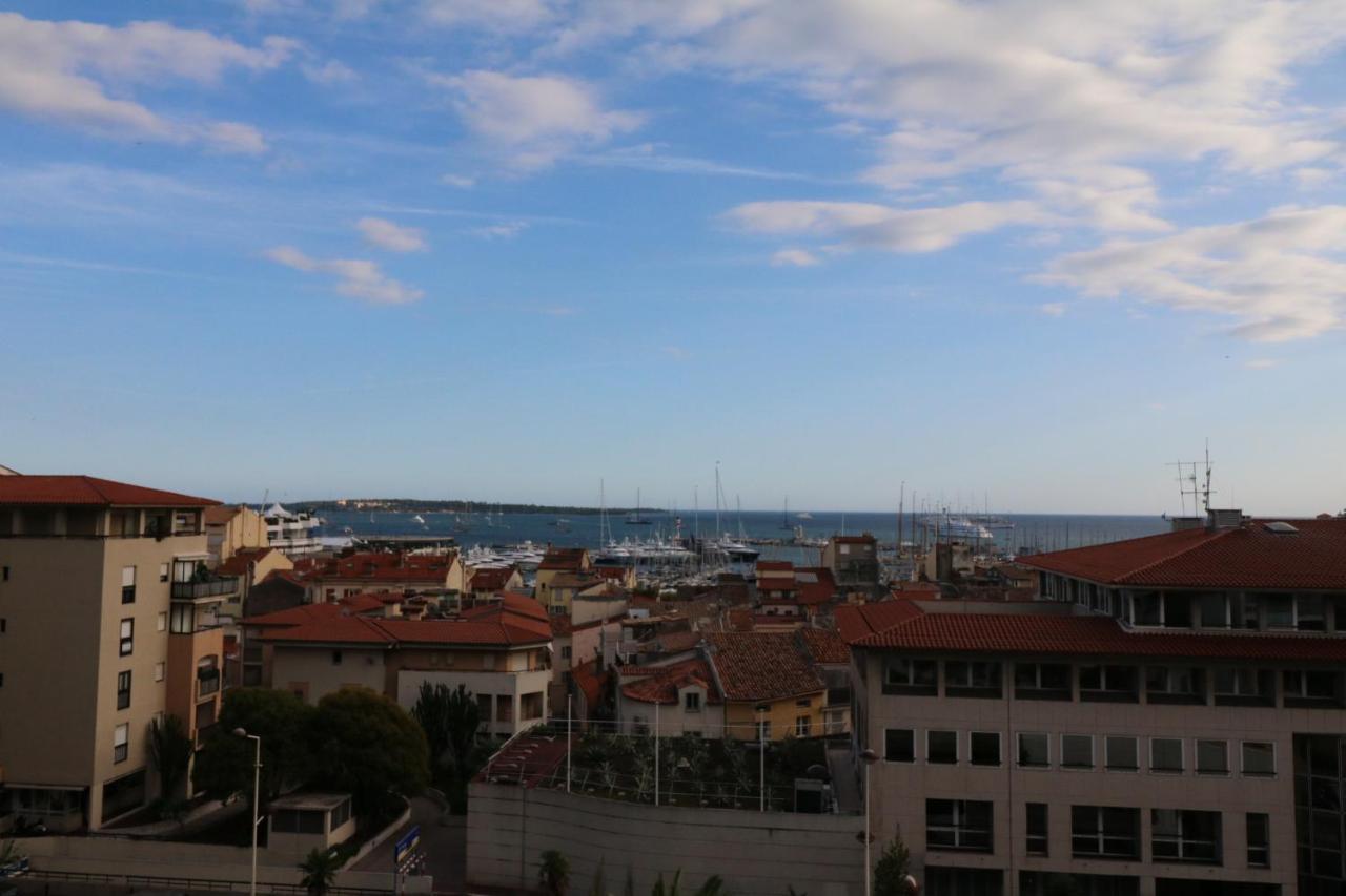 2, 3 And 4 Bedroom Sea View Forville Apartments 5 Mins From The Palais 戛纳 外观 照片